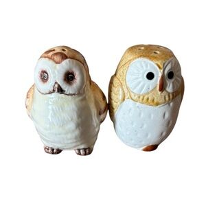 Vintage Owl Salt & Pepper Shakers. (Not a matching set)